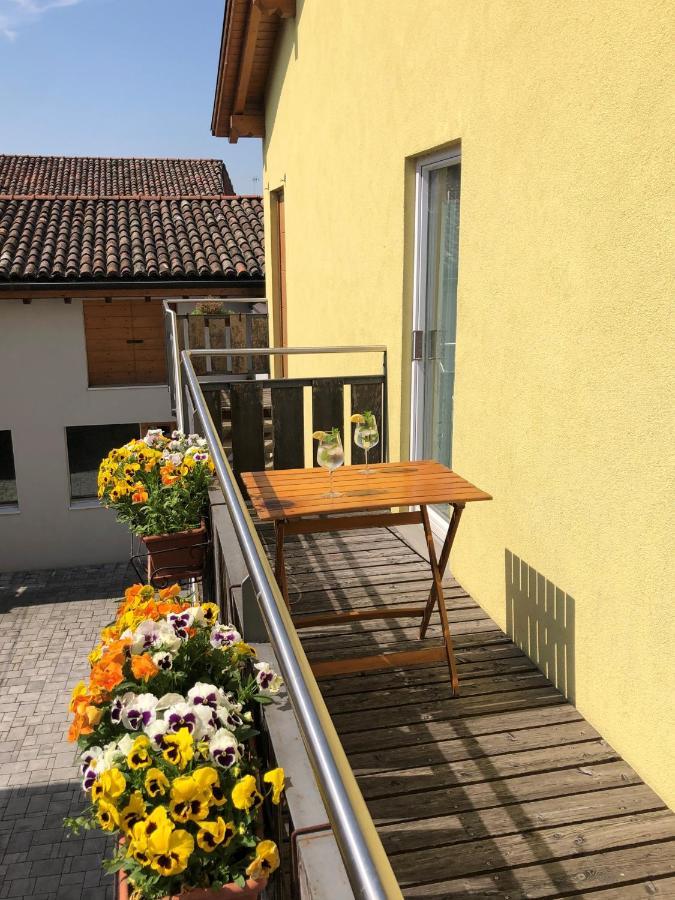 Appartamento Incantevole Con Parcheggio Privato Casteldidone Eksteriør bilde