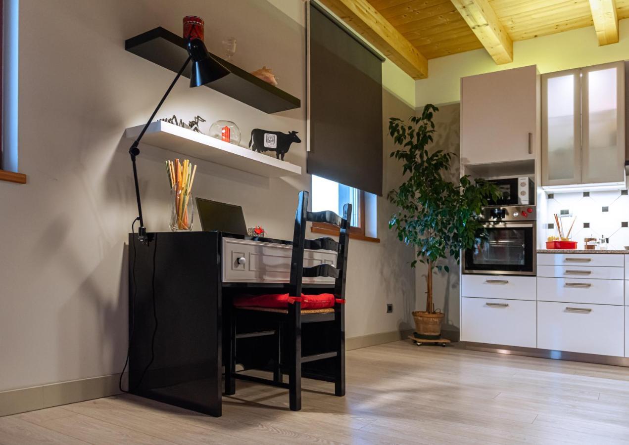 Appartamento Incantevole Con Parcheggio Privato Casteldidone Eksteriør bilde